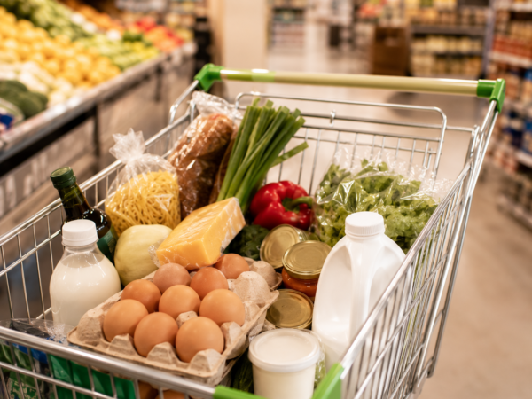 The 2026 Grocery Price Guide: What’s Cheap, What’s Expensive, and How to Shop Smart