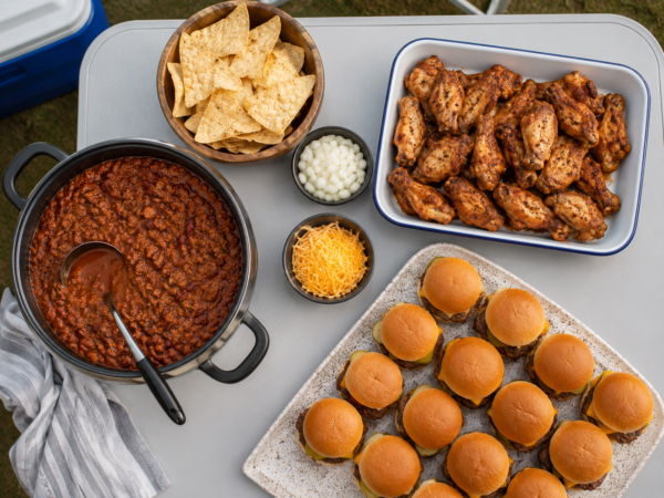 Budget Tailgating Food: How to Feed a Crowd for Under $3 a Person